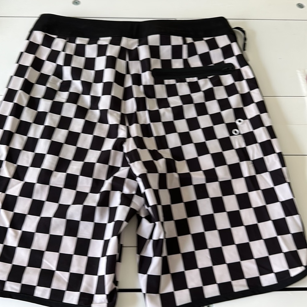 American Eagle Checkered Board Short - image 5